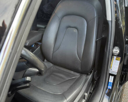 Ауді А4 2013 у Харкові на Automoto.ua Чорний Ауді А4, об'ємом двигуна 1.98 л та пробігом 230 тис. км за 10999 $, фото 12 на Automoto.ua