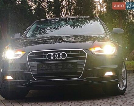 Черный Ауди А4, объемом двигателя 1.98 л и пробегом 156 тыс. км за 12870 $, фото 3 на Automoto.ua