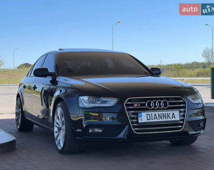 Черный Ауди А4, объемом двигателя 1.98 л и пробегом 221 тыс. км за 14500 $, фото 6 на Automoto.ua