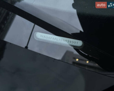 Черный Ауди А4, объемом двигателя 1.98 л и пробегом 122 тыс. км за 14000 $, фото 5 на Automoto.ua