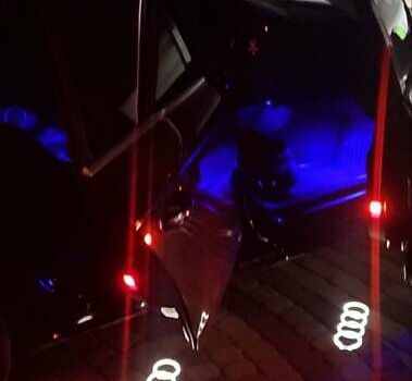 Черный Ауди А4, объемом двигателя 1.98 л и пробегом 126 тыс. км за 16700 $, фото 34 на Automoto.ua