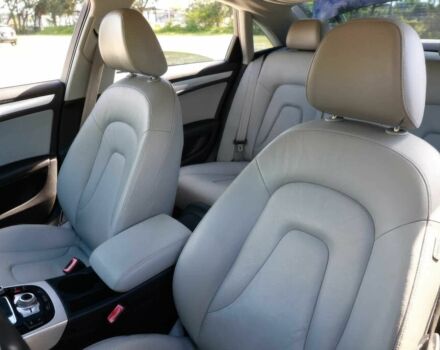 Чорний Ауді А4, об'ємом двигуна 2 л та пробігом 83 тис. км за 8000 $, фото 7 на Automoto.ua