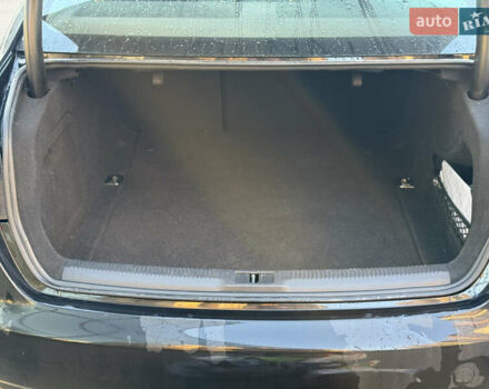 Черный Ауди А4, объемом двигателя 1.98 л и пробегом 211 тыс. км за 12999 $, фото 10 на Automoto.ua