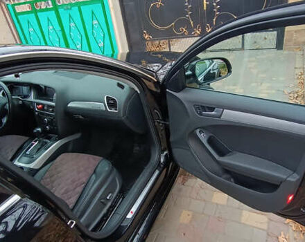 Черный Ауди А4, объемом двигателя 2 л и пробегом 235 тыс. км за 12500 $, фото 11 на Automoto.ua