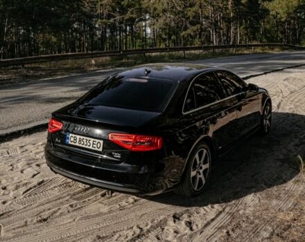 Чорний Ауді А4, об'ємом двигуна 2 л та пробігом 270 тис. км за 12000 $, фото 5 на Automoto.ua