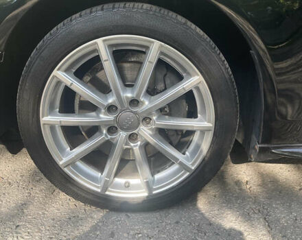 Чорний Ауді А4, об'ємом двигуна 2 л та пробігом 180 тис. км за 12200 $, фото 7 на Automoto.ua