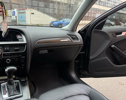 Черный Ауди А4, объемом двигателя 2 л и пробегом 256 тыс. км за 11000 $, фото 12 на Automoto.ua