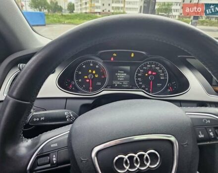 Ауді А4 2014 у Львові на Automoto.ua Чорний Ауді А4, об'ємом двигуна 1.98 л та пробігом 242 тис. км за 12500 $, фото 25 на Automoto.ua