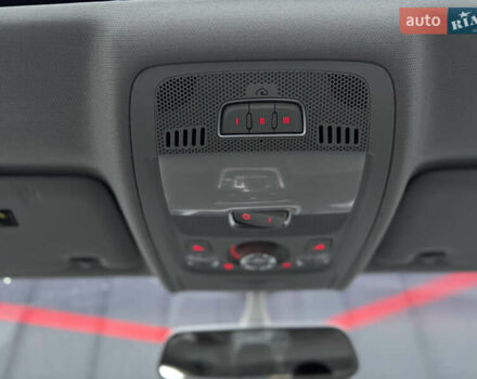 Черный Ауди А4, объемом двигателя 2 л и пробегом 236 тыс. км за 11600 $, фото 44 на Automoto.ua