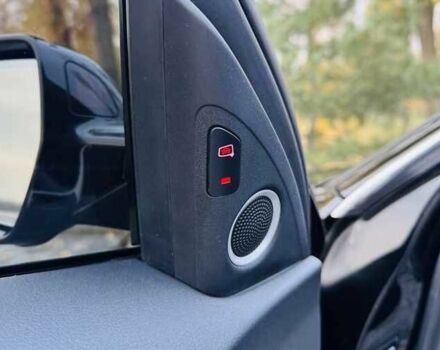 Чорний Ауді А4, об'ємом двигуна 2 л та пробігом 135 тис. км за 10200 $, фото 8 на Automoto.ua