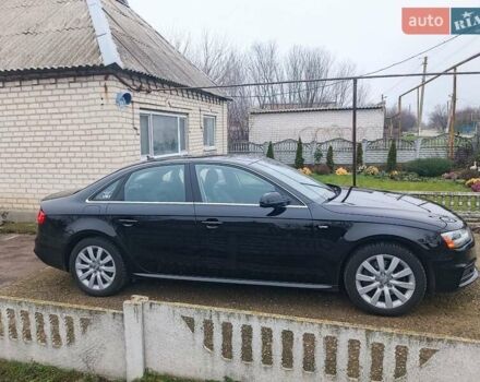 Черный Ауди А4, объемом двигателя 1.98 л и пробегом 146 тыс. км за 12500 $, фото 4 на Automoto.ua