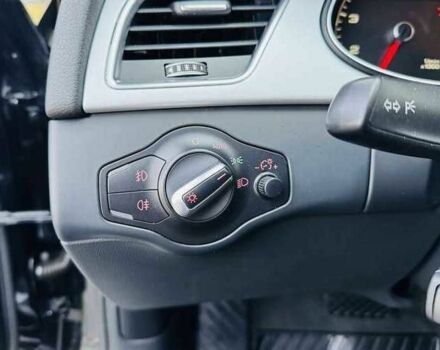 Чорний Ауді А4, об'ємом двигуна 2 л та пробігом 135 тис. км за 10200 $, фото 9 на Automoto.ua