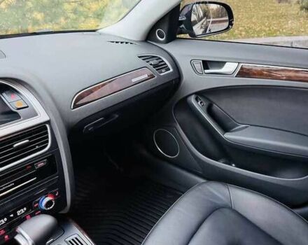 Чорний Ауді А4, об'ємом двигуна 2 л та пробігом 135 тис. км за 10200 $, фото 17 на Automoto.ua