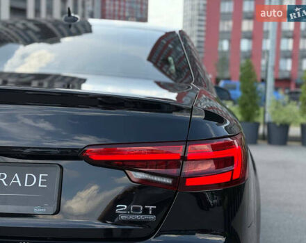 Ауді А4 2015 у Києві на Automoto.ua Чорний Ауді А4, об'ємом двигуна 1.98 л та пробігом 116 тис. км за 17500 $, фото 9 на Automoto.ua