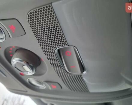 Чорний Ауді А4, об'ємом двигуна 1.98 л та пробігом 193 тис. км за 13700 $, фото 12 на Automoto.ua