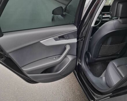 Чорний Ауді А4, об'ємом двигуна 2 л та пробігом 119 тис. км за 20200 $, фото 13 на Automoto.ua