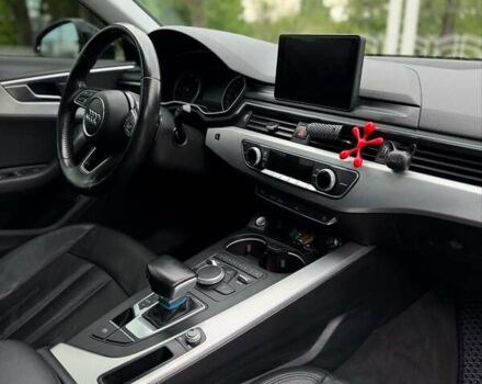 Черный Ауди А4, объемом двигателя 1.98 л и пробегом 140 тыс. км за 16300 $, фото 16 на Automoto.ua