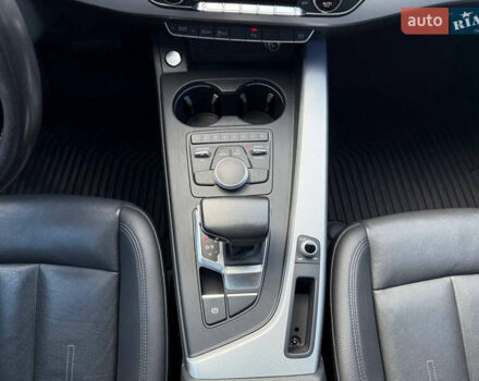 Ауді А4 2015 у Києві на Automoto.ua Чорний Ауді А4, об'ємом двигуна 1.98 л та пробігом 116 тис. км за 17500 $, фото 28 на Automoto.ua