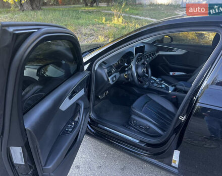 Черный Ауди А4, объемом двигателя 1.98 л и пробегом 130 тыс. км за 21300 $, фото 6 на Automoto.ua