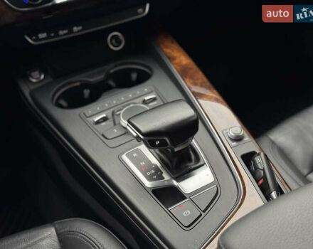 Чорний Ауді А4, об'ємом двигуна 2 л та пробігом 230 тис. км за 14950 $, фото 24 на Automoto.ua