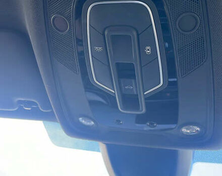 Черный Ауди А4, объемом двигателя 2 л и пробегом 70 тыс. км за 18500 $, фото 12 на Automoto.ua