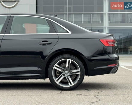 Чорний Ауді А4, об'ємом двигуна 1.98 л та пробігом 65 тис. км за 20000 $, фото 35 на Automoto.ua