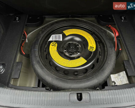 Чорний Ауді А4, об'ємом двигуна 2 л та пробігом 230 тис. км за 14950 $, фото 44 на Automoto.ua