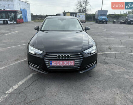 Черный Ауди А4, объемом двигателя 2 л и пробегом 202 тыс. км за 16500 $, фото 1 на Automoto.ua