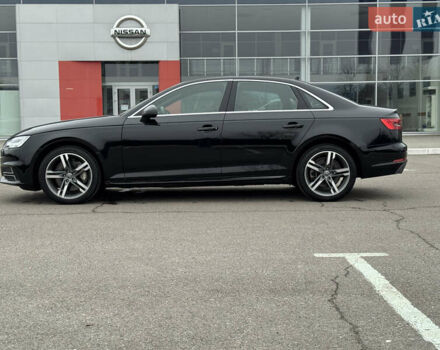 Чорний Ауді А4, об'ємом двигуна 1.98 л та пробігом 65 тис. км за 20000 $, фото 30 на Automoto.ua