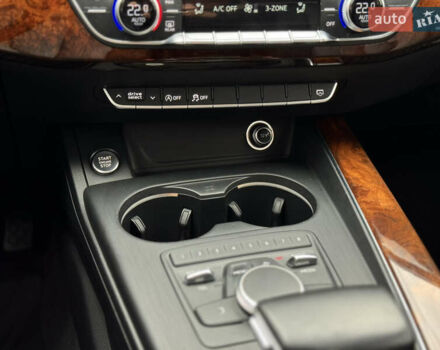 Чорний Ауді А4, об'ємом двигуна 2 л та пробігом 230 тис. км за 14950 $, фото 23 на Automoto.ua