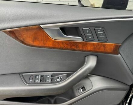 Чорний Ауді А4, об'ємом двигуна 2 л та пробігом 230 тис. км за 17500 $, фото 11 на Automoto.ua