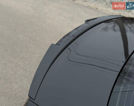 Черный Ауди А4, объемом двигателя 2 л и пробегом 203 тыс. км за 13900 $, фото 5 на Automoto.ua