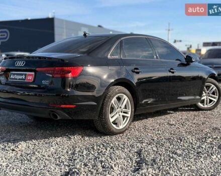Чорний Ауді А4, об'ємом двигуна 2 л та пробігом 179 тис. км за 16790 $, фото 7 на Automoto.ua