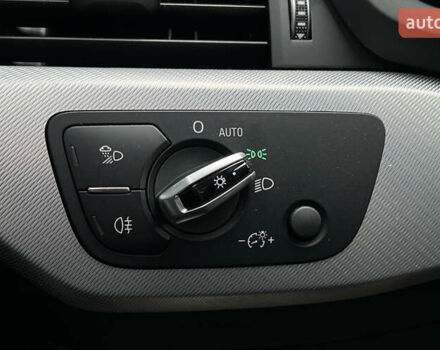 Черный Ауди А4, объемом двигателя 1.98 л и пробегом 138 тыс. км за 17999 $, фото 16 на Automoto.ua