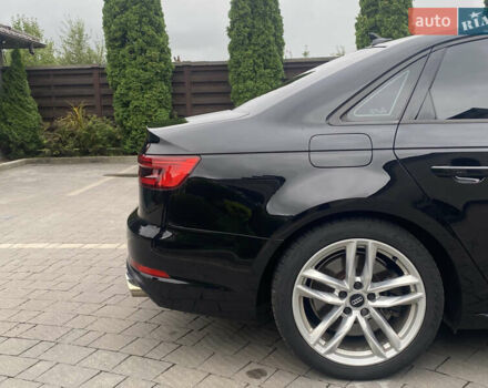 Черный Ауди А4, объемом двигателя 1.98 л и пробегом 148 тыс. км за 17000 $, фото 16 на Automoto.ua