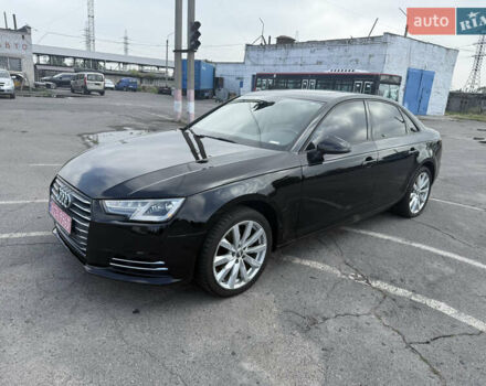 Черный Ауди А4, объемом двигателя 2 л и пробегом 202 тыс. км за 16500 $, фото 4 на Automoto.ua
