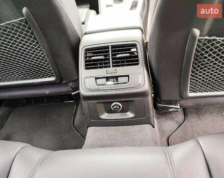 Чорний Ауді А4, об'ємом двигуна 1.98 л та пробігом 104 тис. км за 15700 $, фото 13 на Automoto.ua