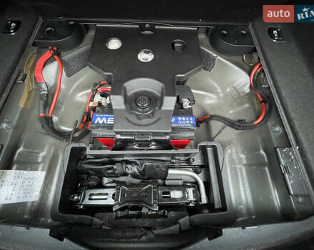 Черный Ауди А4, объемом двигателя 1.97 л и пробегом 225 тыс. км за 18200 $, фото 15 на Automoto.ua