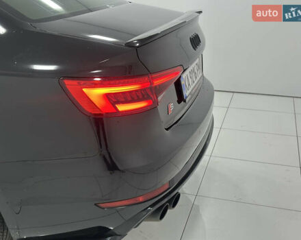 Чорний Ауді А4, об'ємом двигуна 1.98 л та пробігом 129 тис. км за 18999 $, фото 9 на Automoto.ua