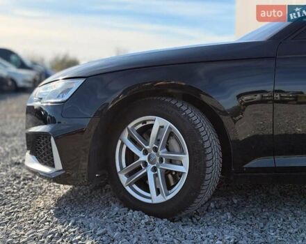 Чорний Ауді А4, об'ємом двигуна 2 л та пробігом 179 тис. км за 16790 $, фото 3 на Automoto.ua