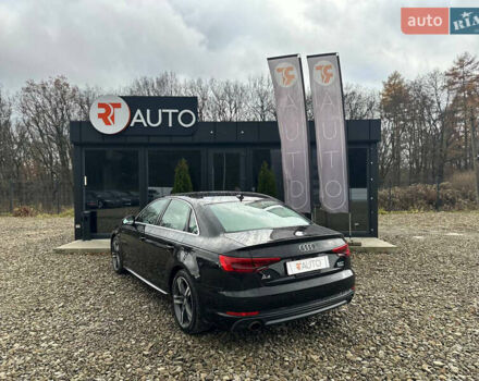 Чорний Ауді А4, об'ємом двигуна 2 л та пробігом 229 тис. км за 15999 $, фото 2 на Automoto.ua