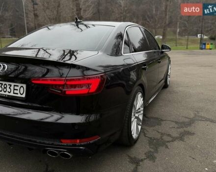 Черный Ауди А4, объемом двигателя 1.98 л и пробегом 175 тыс. км за 17500 $, фото 10 на Automoto.ua