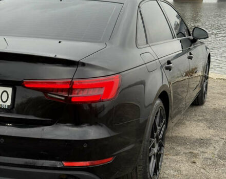 Черный Ауди А4, объемом двигателя 1.98 л и пробегом 170 тыс. км за 17700 $, фото 9 на Automoto.ua