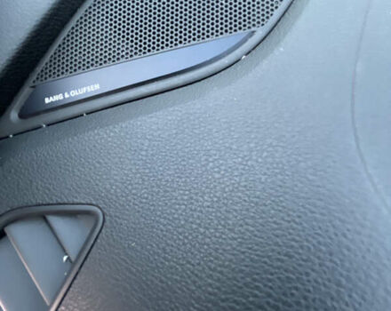 Черный Ауди А4, объемом двигателя 1.98 л и пробегом 183 тыс. км за 18000 $, фото 5 на Automoto.ua