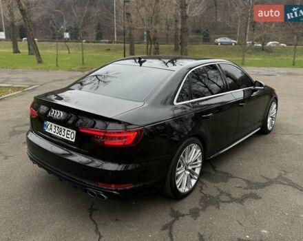 Черный Ауди А4, объемом двигателя 1.98 л и пробегом 175 тыс. км за 17500 $, фото 8 на Automoto.ua