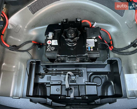 Черный Ауди А4, объемом двигателя 2 л и пробегом 155 тыс. км за 16000 $, фото 52 на Automoto.ua