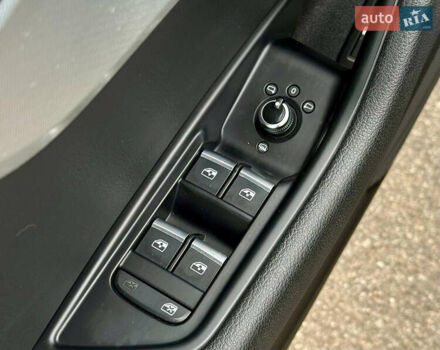 Черный Ауди А4, объемом двигателя 2 л и пробегом 118 тыс. км за 17900 $, фото 18 на Automoto.ua