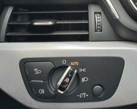 Черный Ауди А4, объемом двигателя 1.98 л и пробегом 98 тыс. км за 17500 $, фото 11 на Automoto.ua