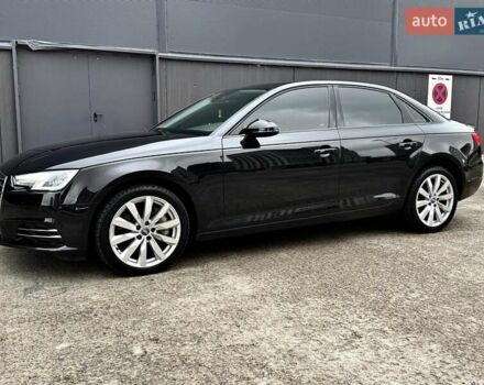 Черный Ауди А4, объемом двигателя 2 л и пробегом 209 тыс. км за 16950 $, фото 7 на Automoto.ua