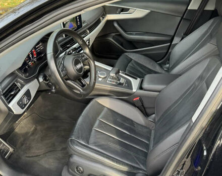 Черный Ауди А4, объемом двигателя 1.98 л и пробегом 98 тыс. км за 17500 $, фото 7 на Automoto.ua